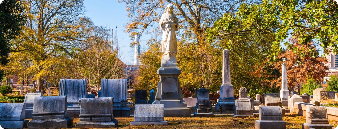 Oakland Cemetery